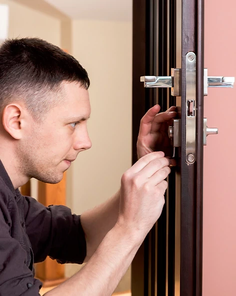 : Professional Locksmith For Commercial And Residential Locksmith Services in Castroville, CA