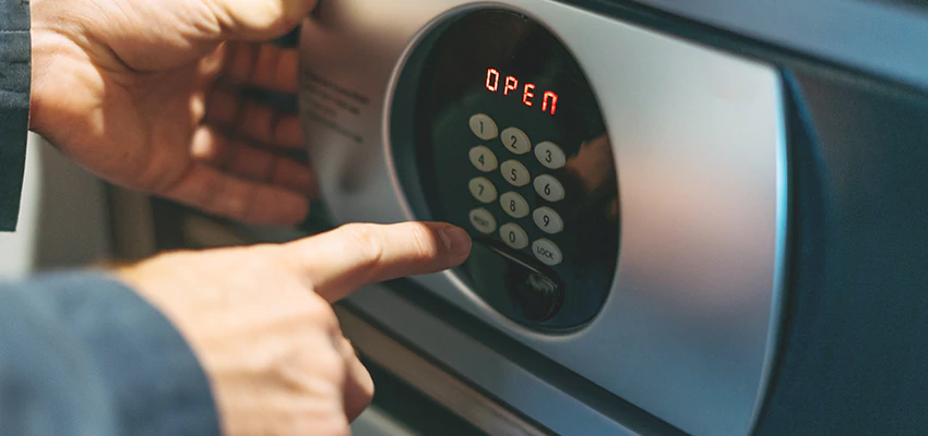 Cash Safe Openers in Castroville, California