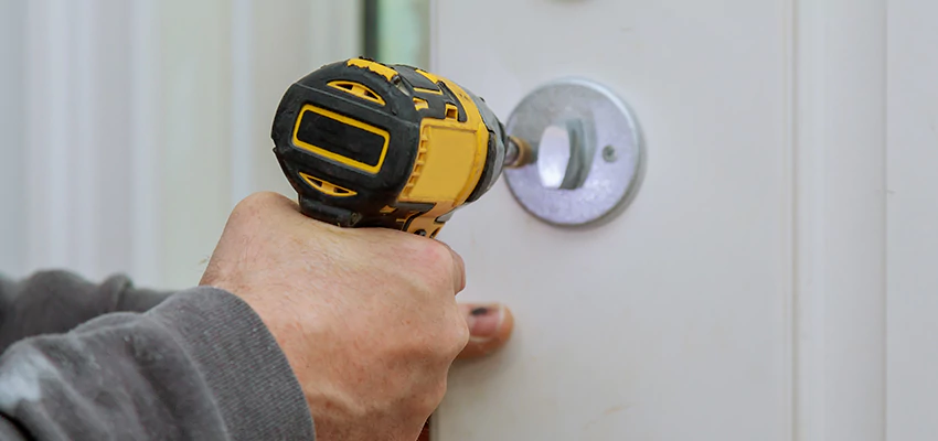 Street Locksmith For Smart Lock Repair in Castroville, CA